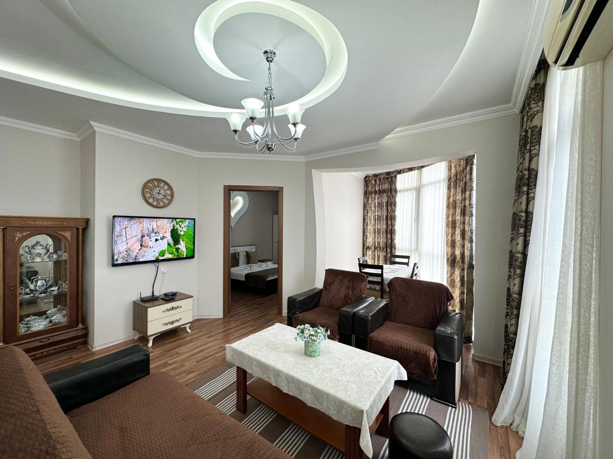 Grand Home Batumi Quarto foto